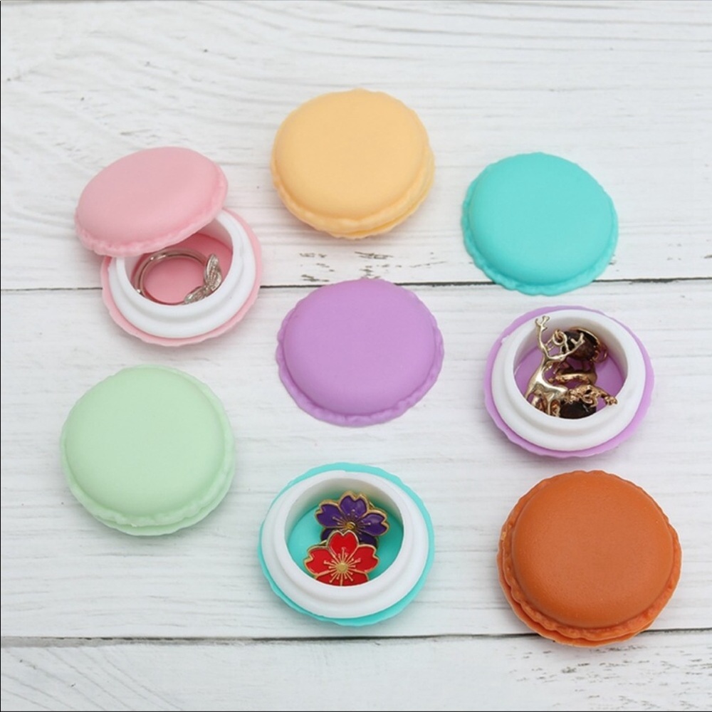 NEW Macaron Jewelry Storage Cases - Picture 4 of 5